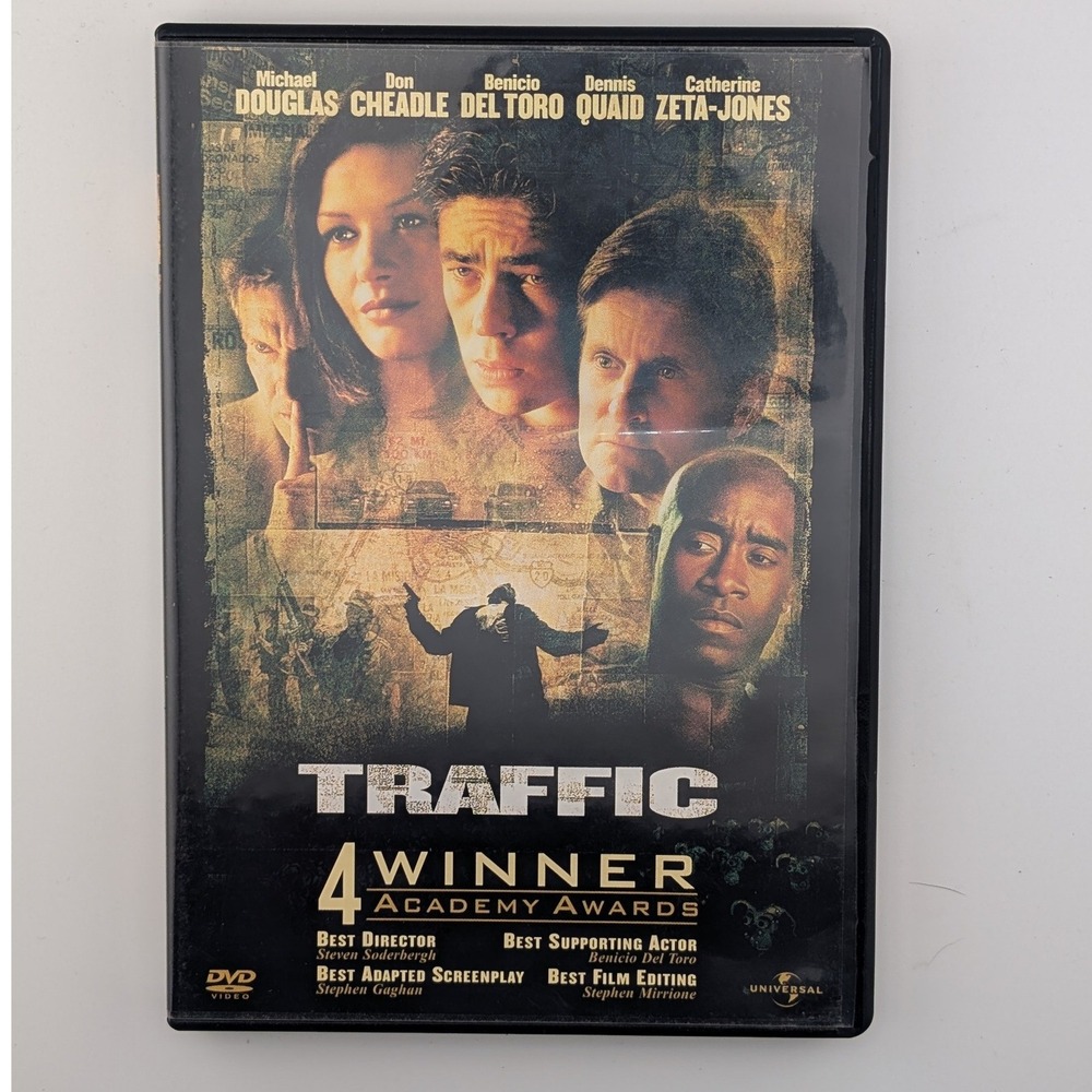 Universal Studios Traffic DVD Movie Crime Drama Unisex